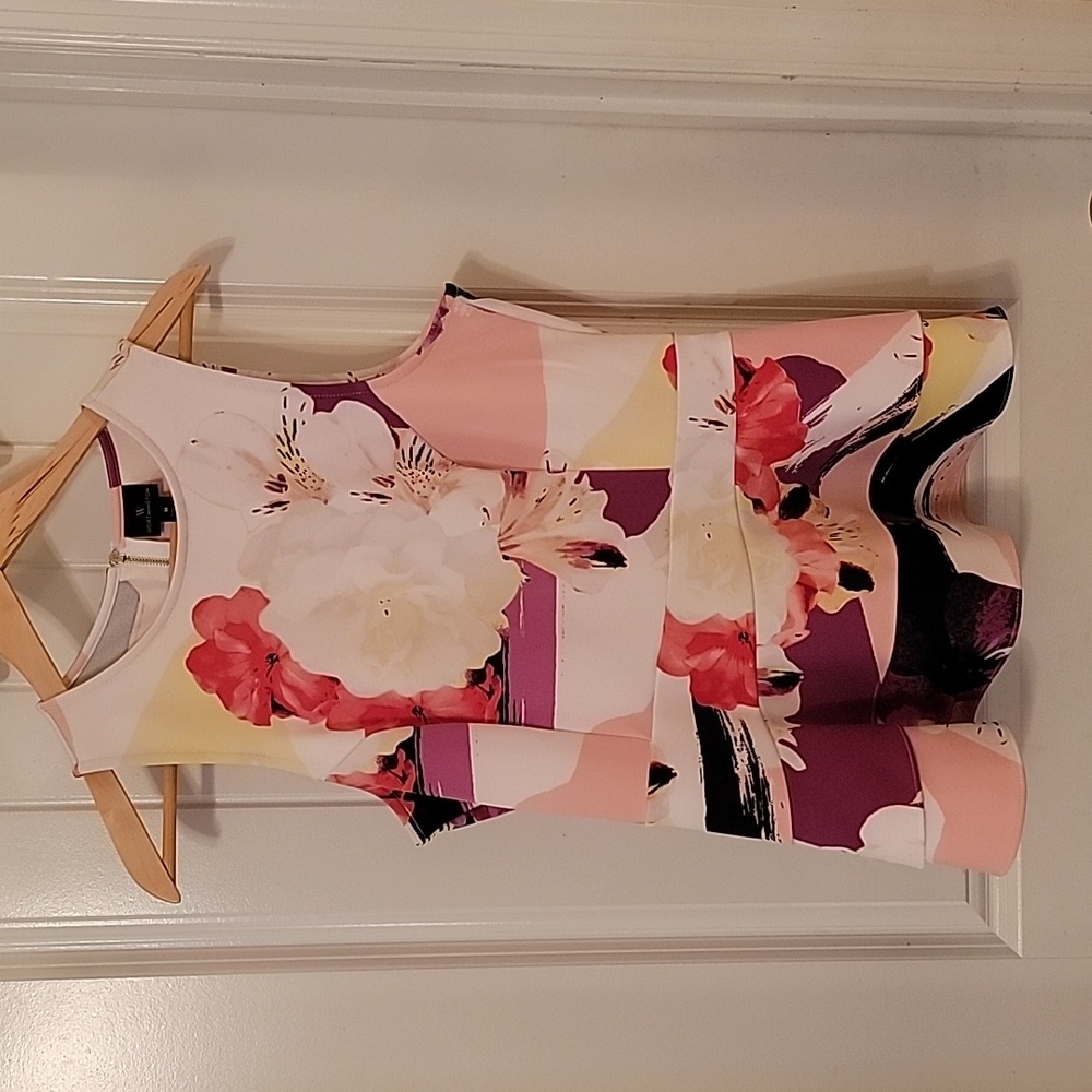 Worthington Floral Pink Sleevless Crew neck Peplum Blouse & Blazer. Size Medium